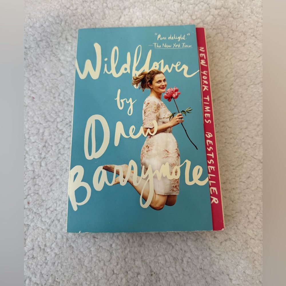 Drew Barrymore Wildflower paperback book